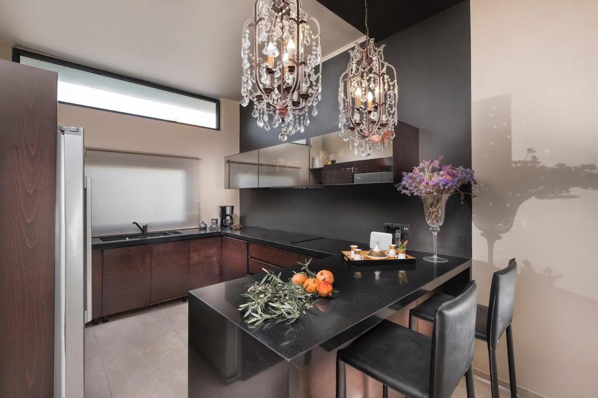 Golden View Villa 加藤-达拉特索 外观 照片